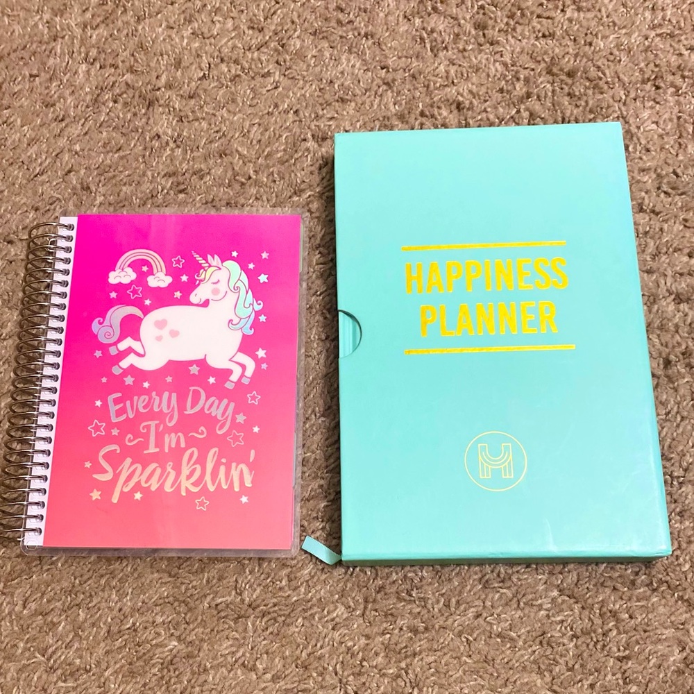 100 Days of Happiness Planner Mo Seetubtim Bookmark Pocket Turquoise books